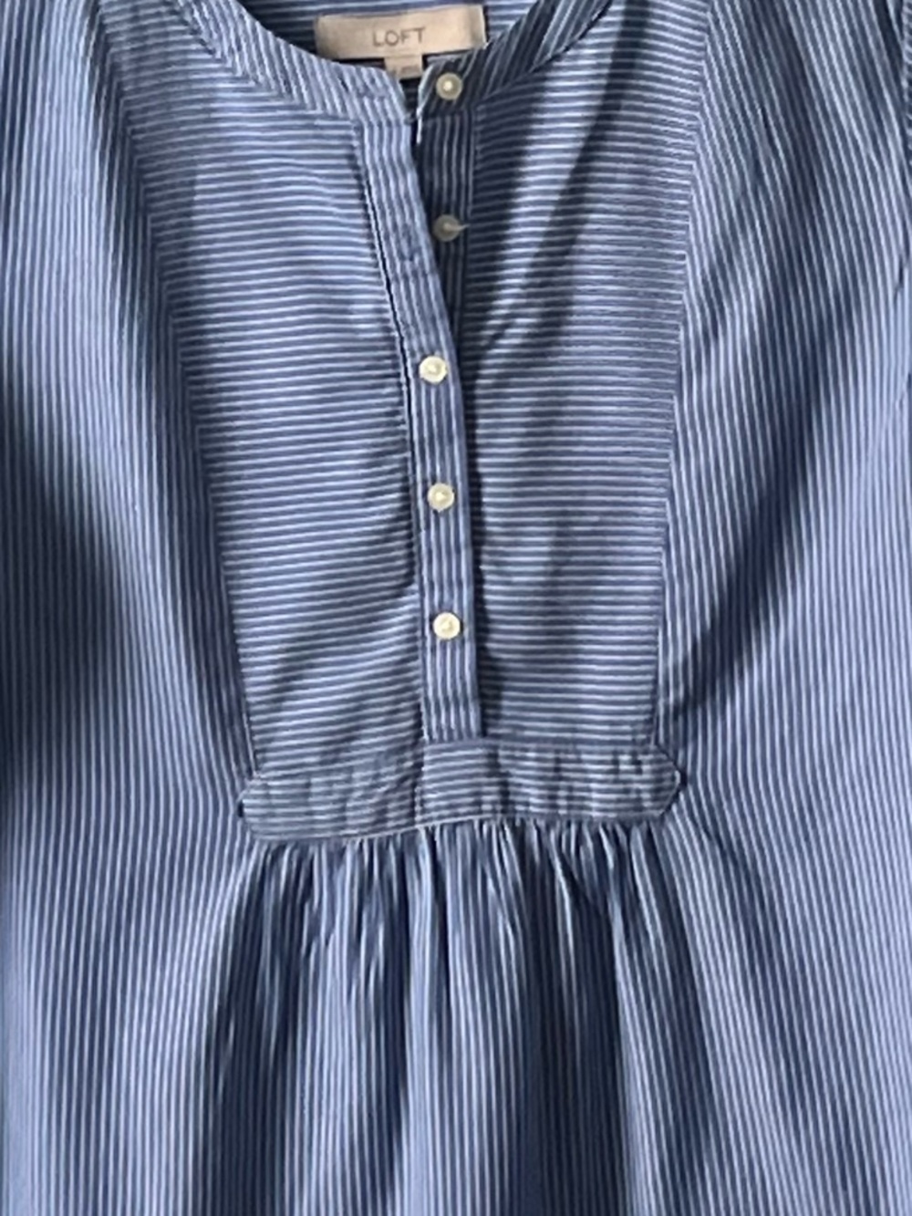 LOFT Cute Blue Lightweight White Striped Henley Blouse, Size S - Picture 5 of 11